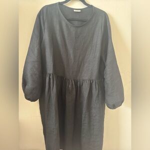Balck linen dress